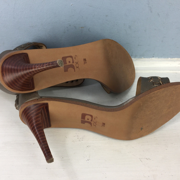 Joe's Jeans pax 7.5 Taupe Bronze Ankle Strap heels - Picture 6 of 7